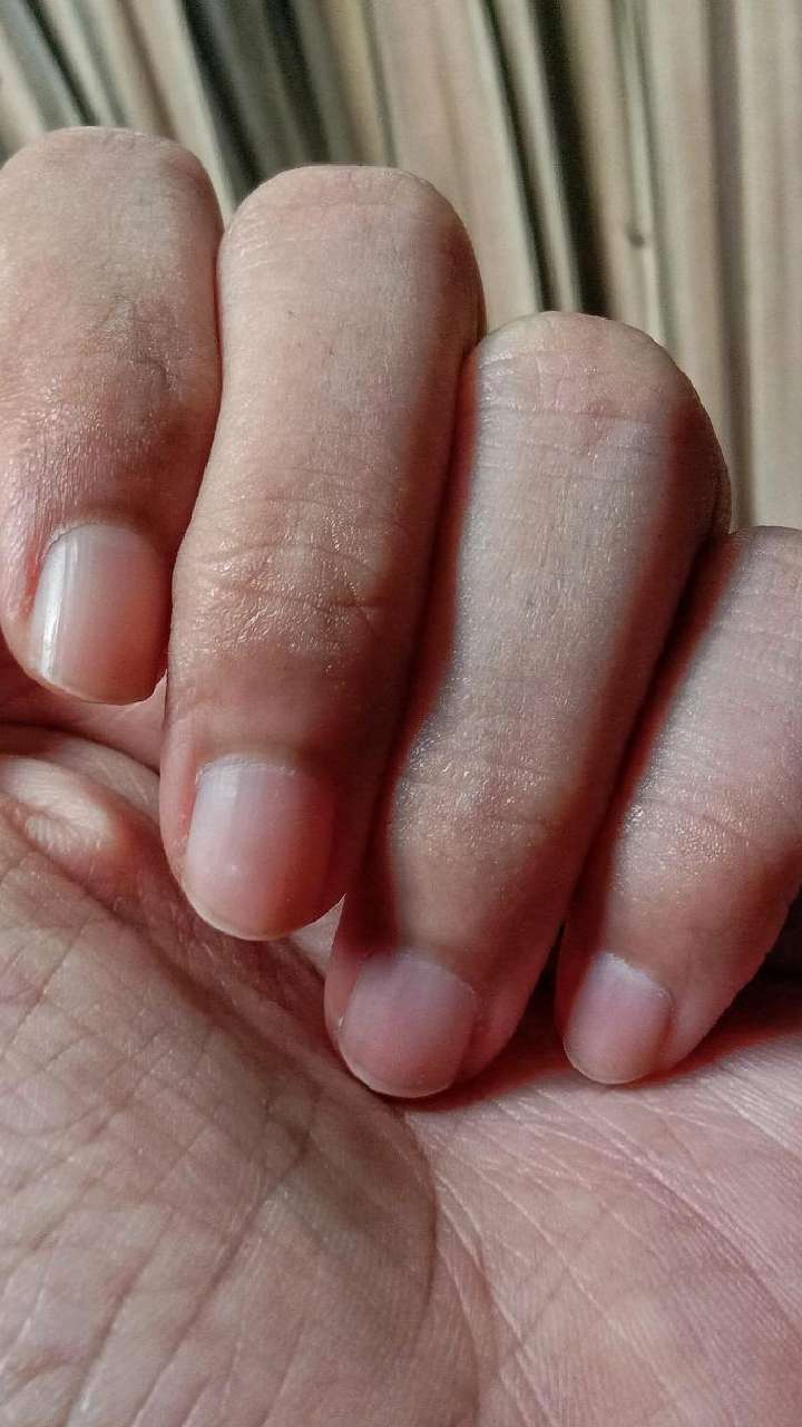 My nails finally look great! - Runawaywidow