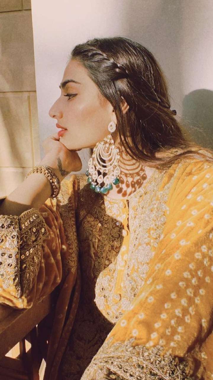 Athiya Shetty Wedding Special Earrings Are A Must Have