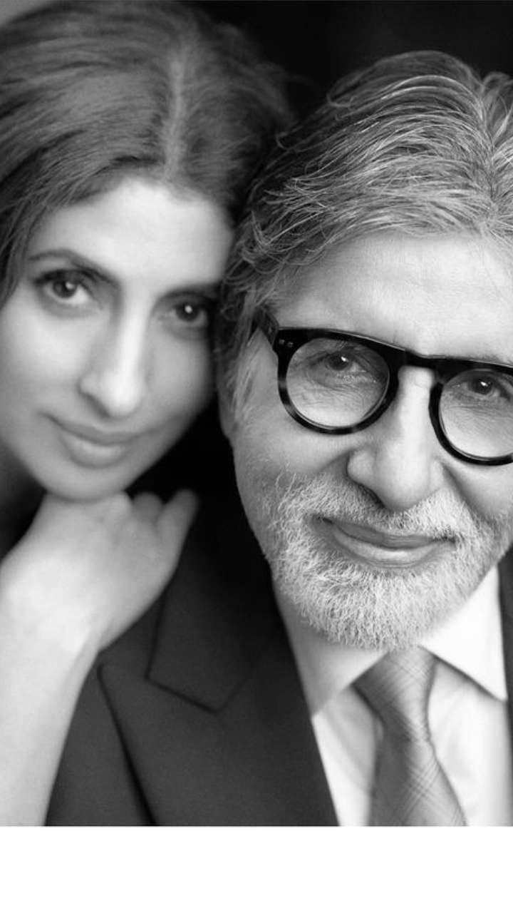 Amitabh Bachchan and Shweta's Loving Moments Are Watch Worthy