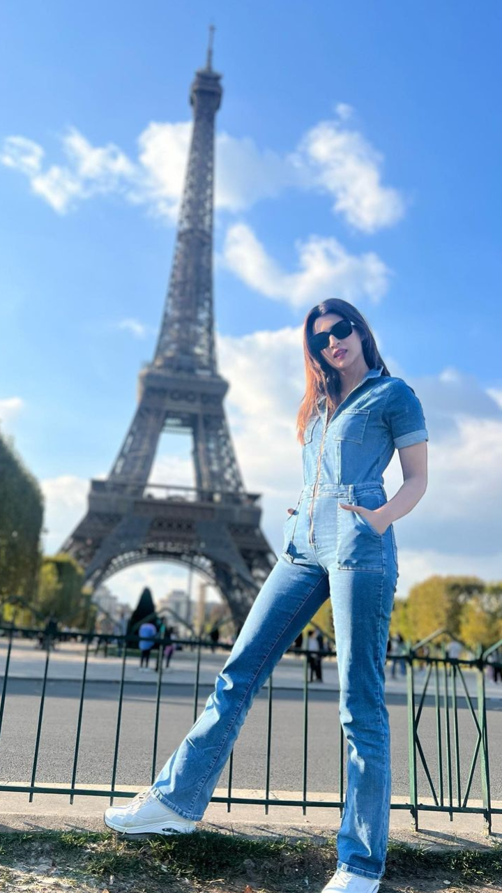 Kriti Sanon’s France Diaries! Check Out Vacation Pics