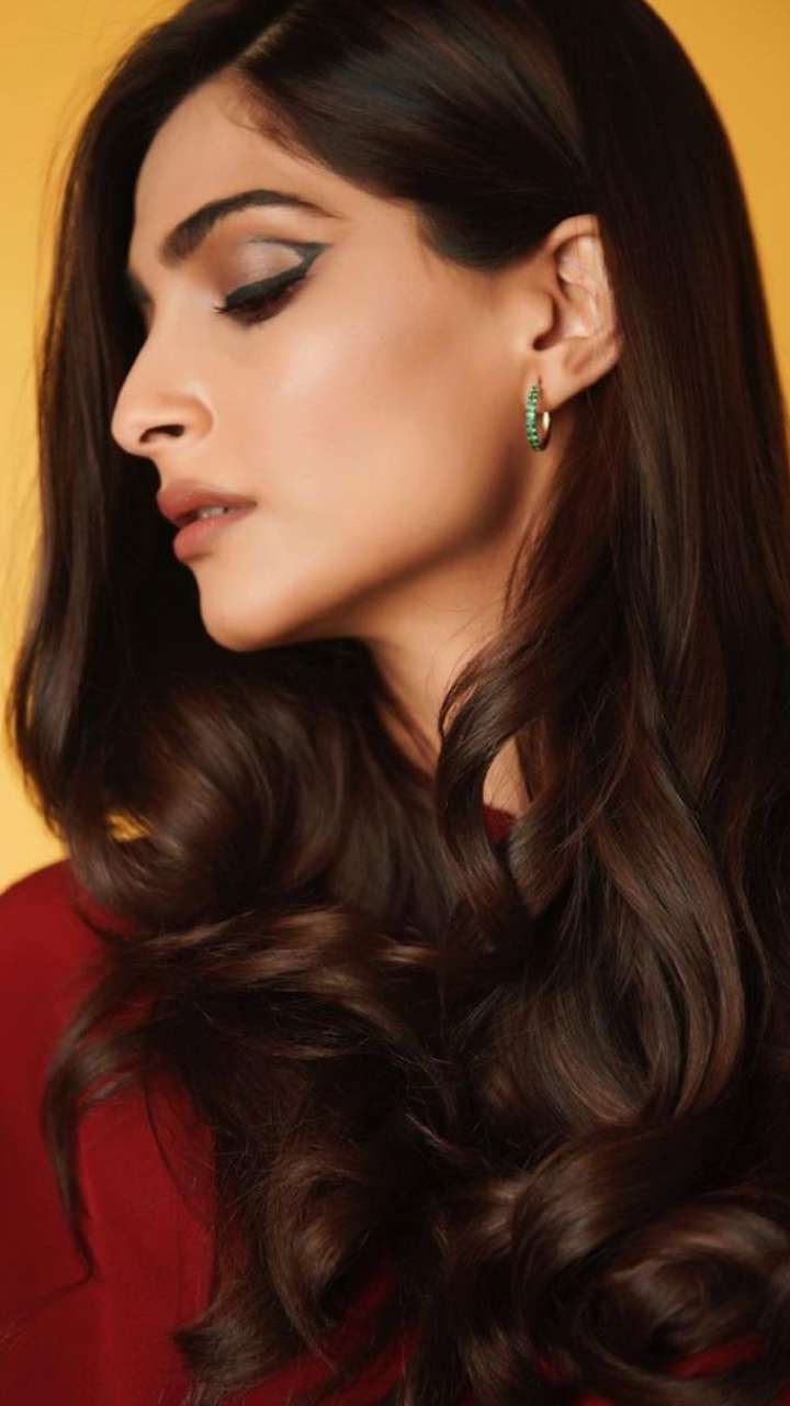 Sonam Kapoor’s Haircare Routine For Long, Thick & Glossy Hair