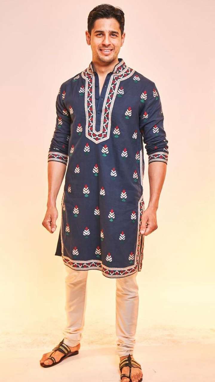 Sidharth malhotra kurta online pajama