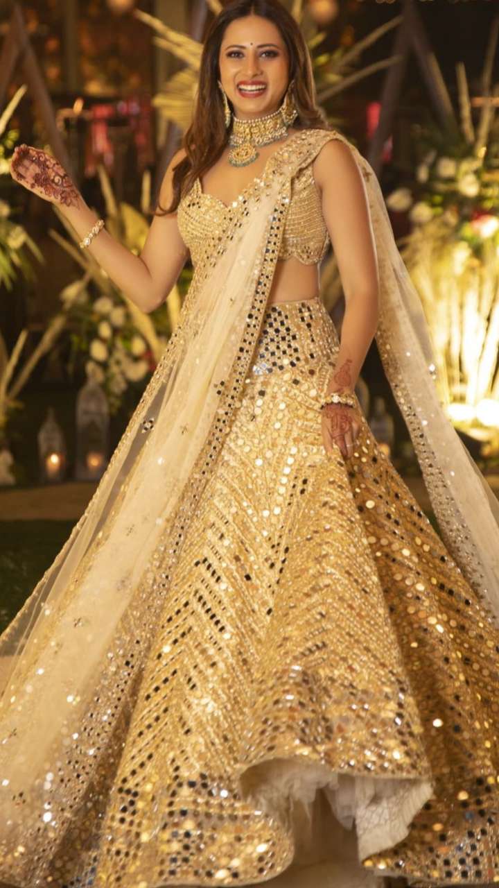 Sargun Mehta Inspired Lehenga Looks For Bridesmaids