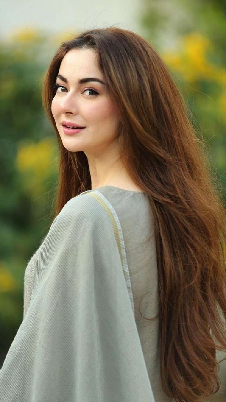 5 Pakistani Female Celebrities Who Rock Short Hair-HTV
