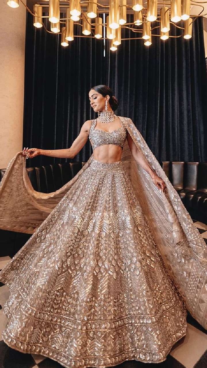 Elegant Empress Story Couture Collection by Manish Malhotra-hancorp34.com.vn