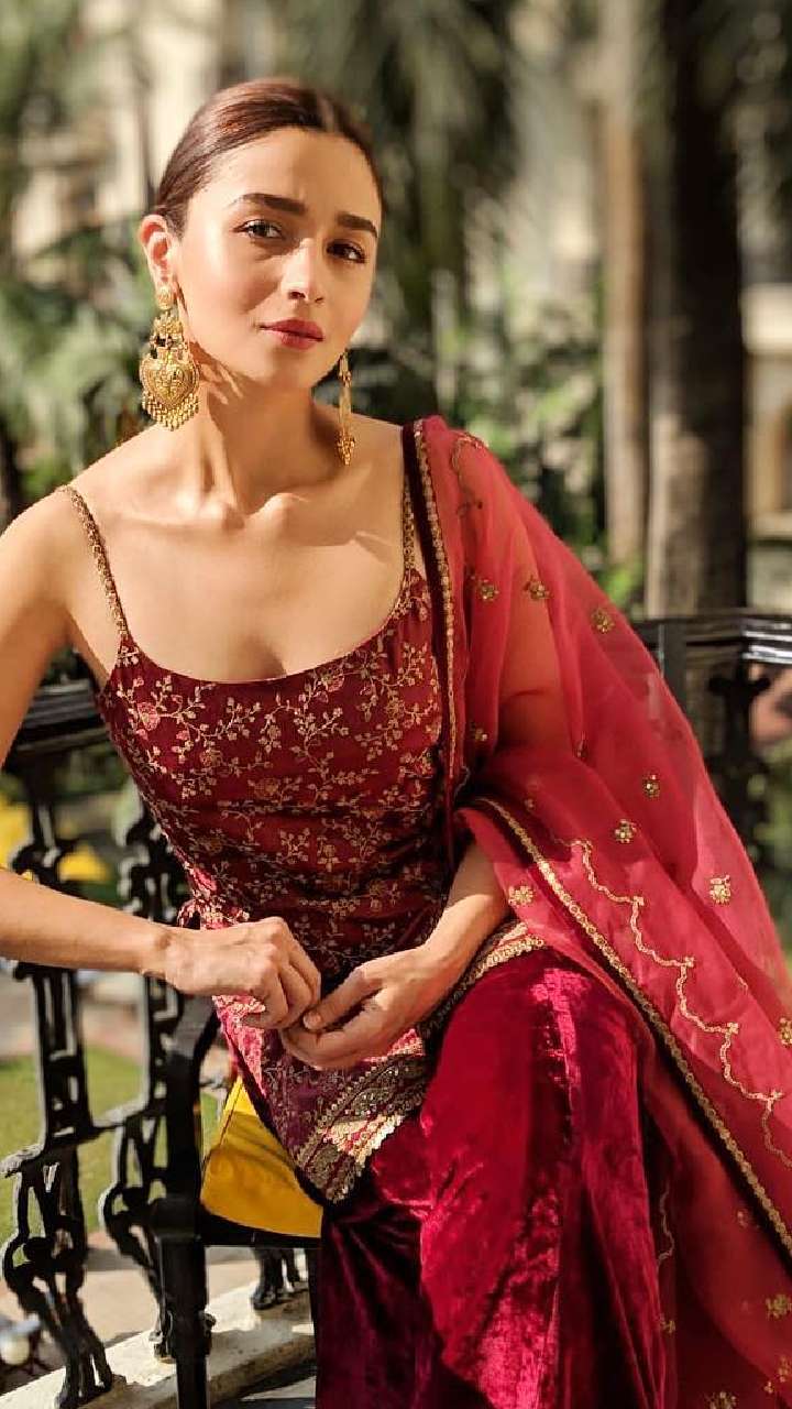 Buy Nikita Mhaisalkar Embellished Anarkali Gown Set | Beige Color Women |  AJIO LUXE