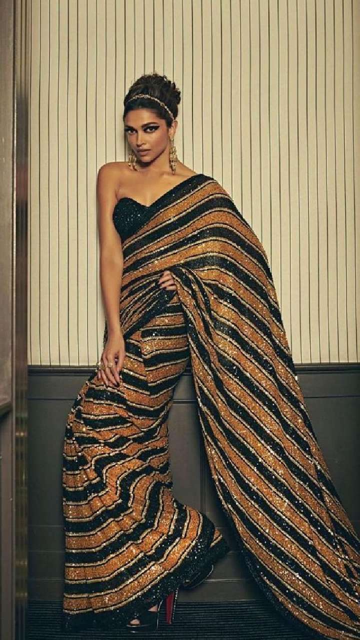 Shop Sabyasachi Saree Online | Aashni & Co