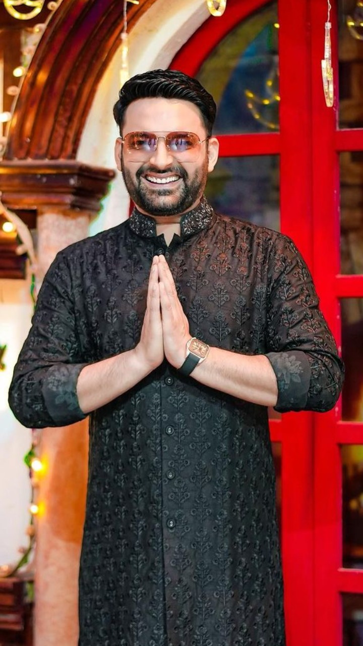 Kapil Sharma Giving Major Festive Vibes In Black Kurta