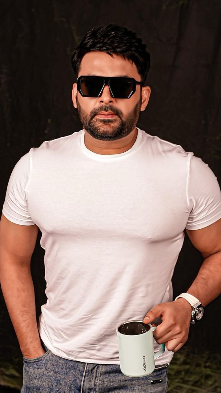Kapil Sharma Keeps It Casual Yet Cool With His New Look