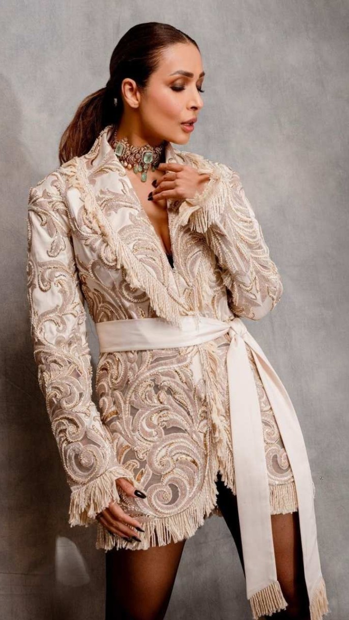 Malaika Arora Looks Smoking Hot In Her Designer Blazer Dress