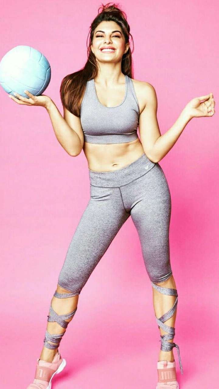 jacqueline-fernandez-s-fitness-diet-for-slim-body-weight-loss-diet