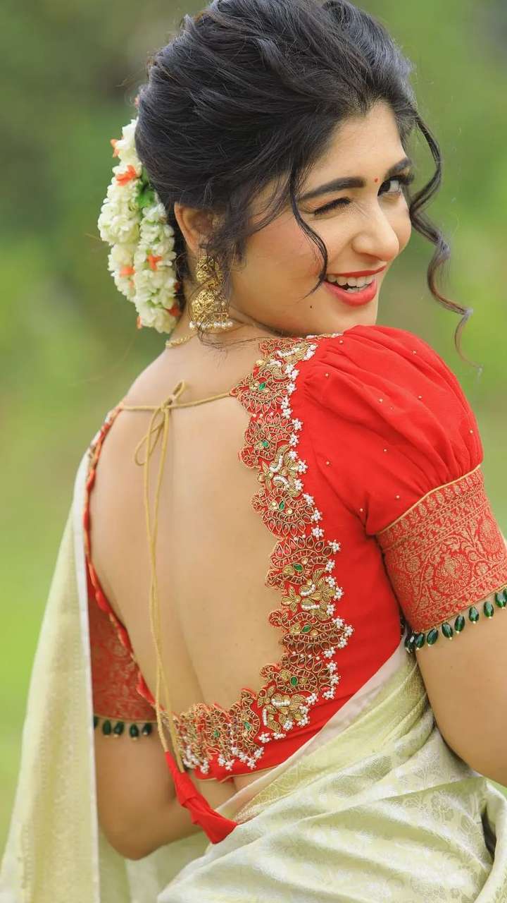 Gajra Laden Bridal Braid Trend! Hit Or Miss? | WedMeGood