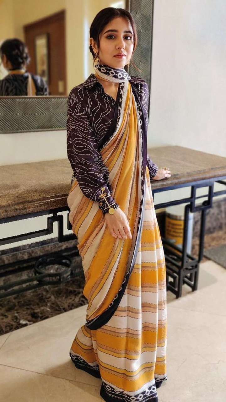 Shweta Tripathi Sharma Sassy And Stylish Saree Designs| Hottest ...