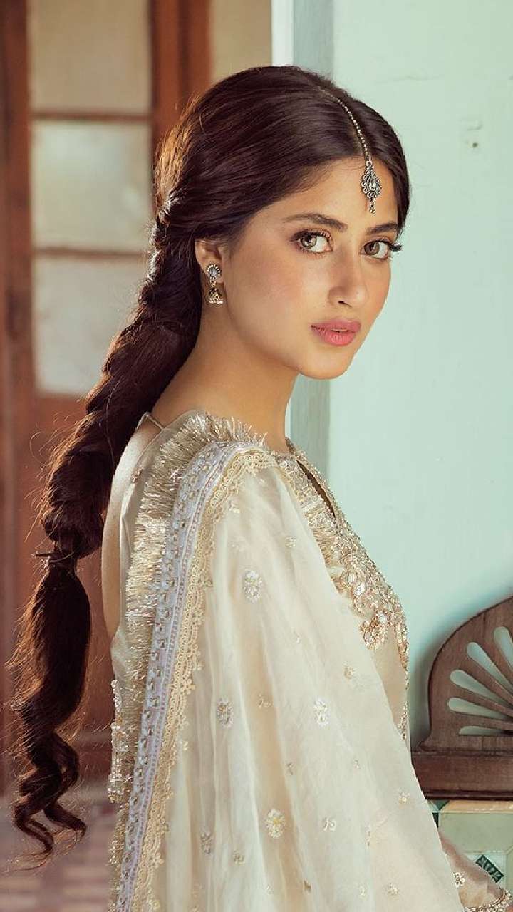 Pin by Toufiq Khan on sajal ali | Hair styles, Eid hairstyles, Curly hair  styles