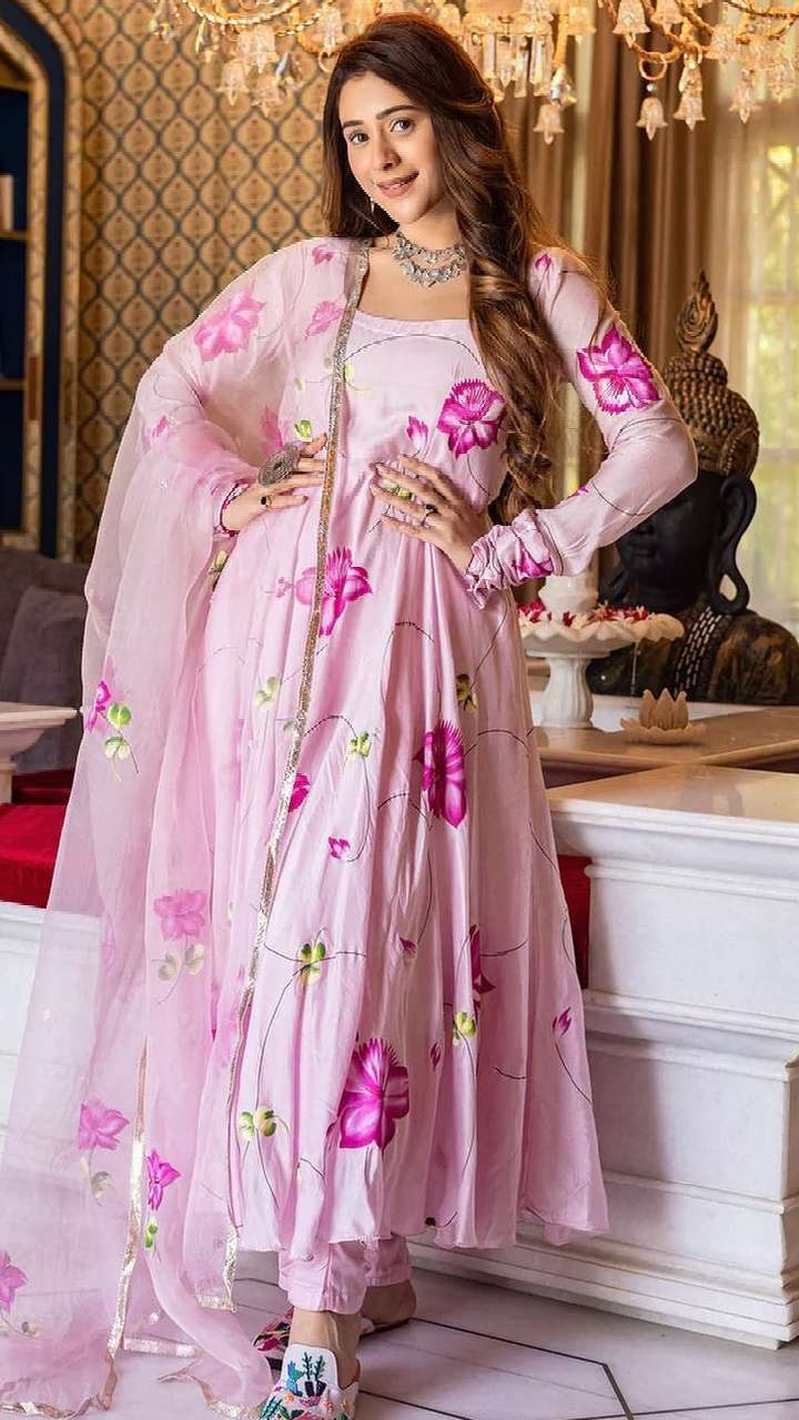 Hiba nawab dressing clearance style