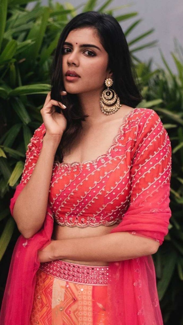 Kalyani Priyadarshan Looks So Elegant In Her Designer Lehenga