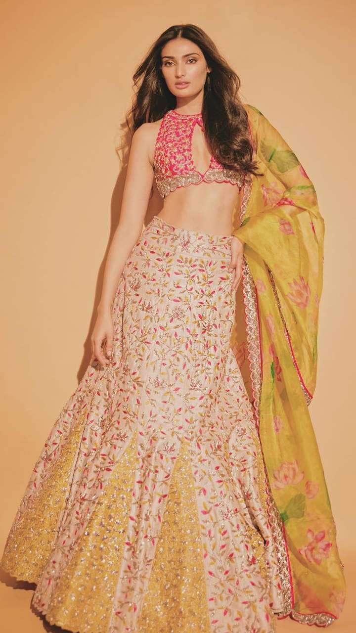 Trending Bridal Lehengas for 2023: The Ultimate Fashion Forecast – hi INDiA