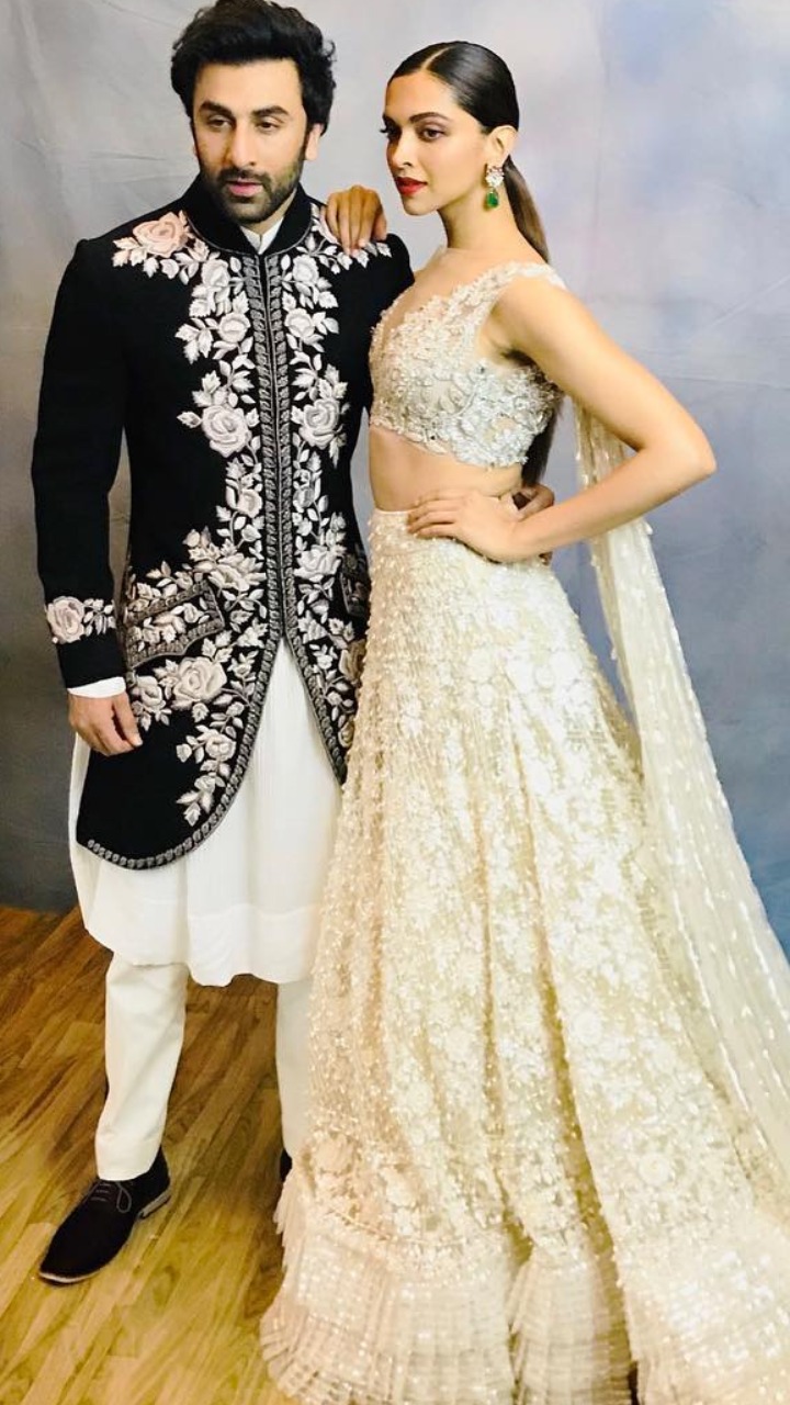 First pictures from Deepika Padukone and Ranveer Singh's wedding reception  Pics | First pictures from Deepika Padukone and Ranveer Singh's wedding  reception Photos | First pictures from Deepika Padukone and Ranveer Singh's
