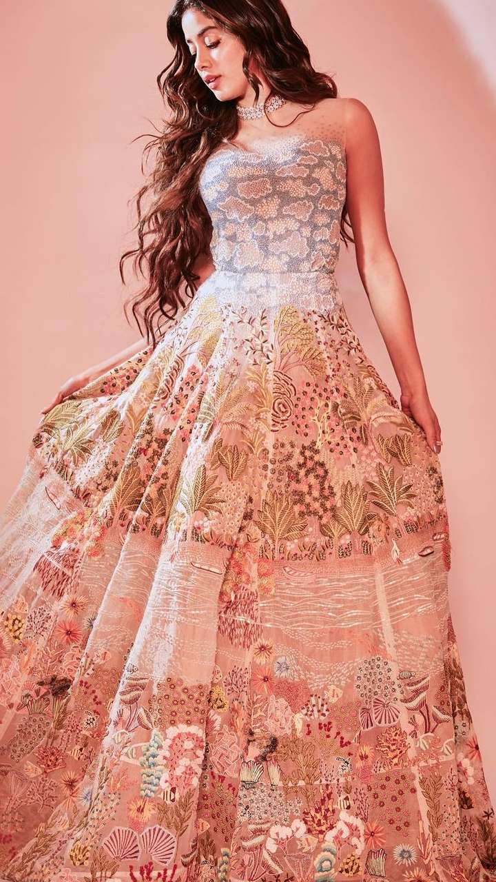 Bridal Dresses For Engagement | Maharani Designer Boutique