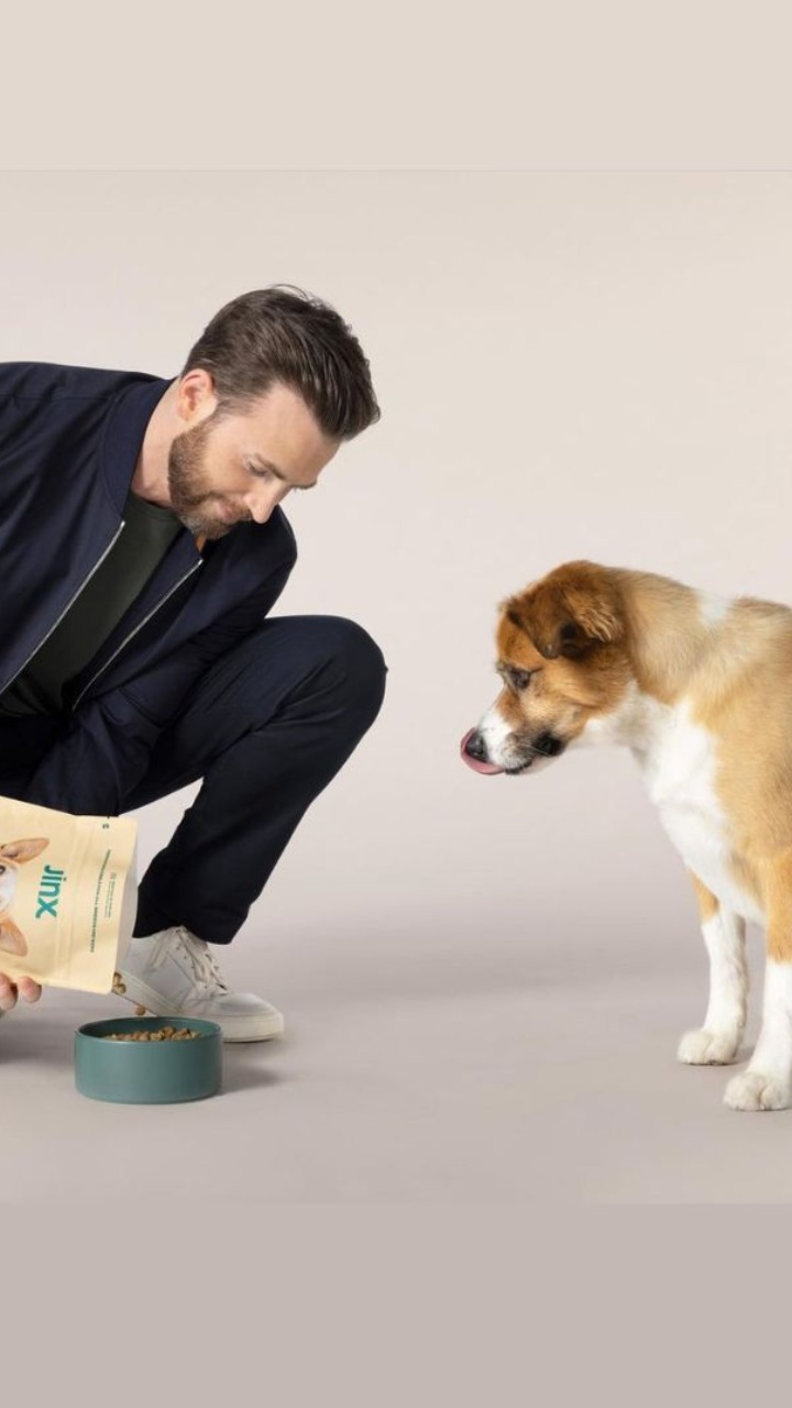 Chris Evans: The Sexiest Man Alive And His Love For Dogs