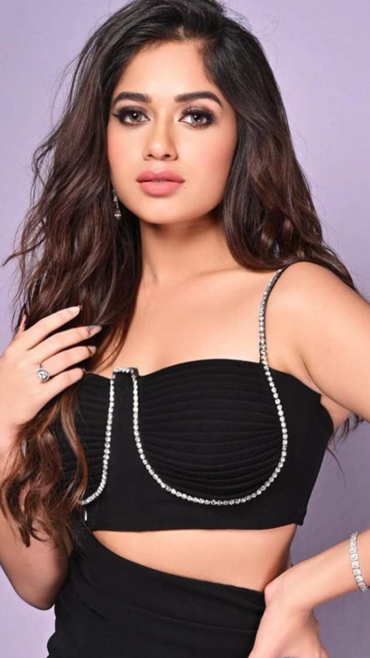 Jannat Zubair And Her Super Hot Makeup Looks Are To Be Missed!
