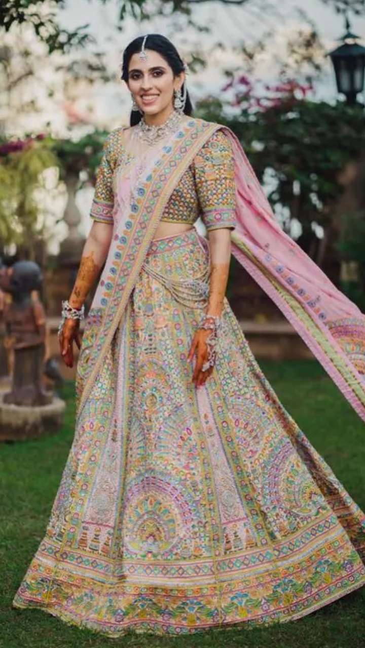 Shloka Mehta Picked Up The Prettiest Multi Color Attire For Armaan Jain's  Wedding - HungryBoo | Indian wedding dress, Indian fashion, Ethnic outfits