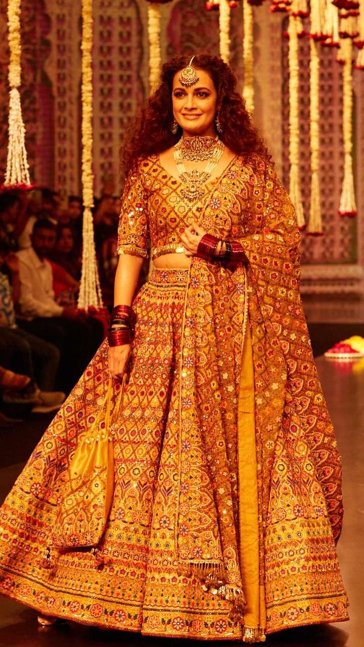 Bollywood Replica Diya Mirza in Classy Lehenga Saree - MiaIndia.com
