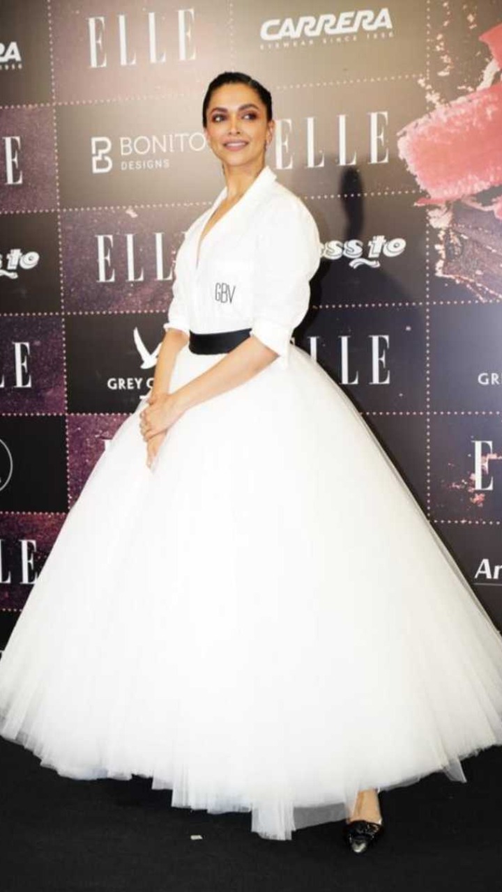 Deepika Padukone Turns Into Hot “Snow White” For Elle Beauty Awards