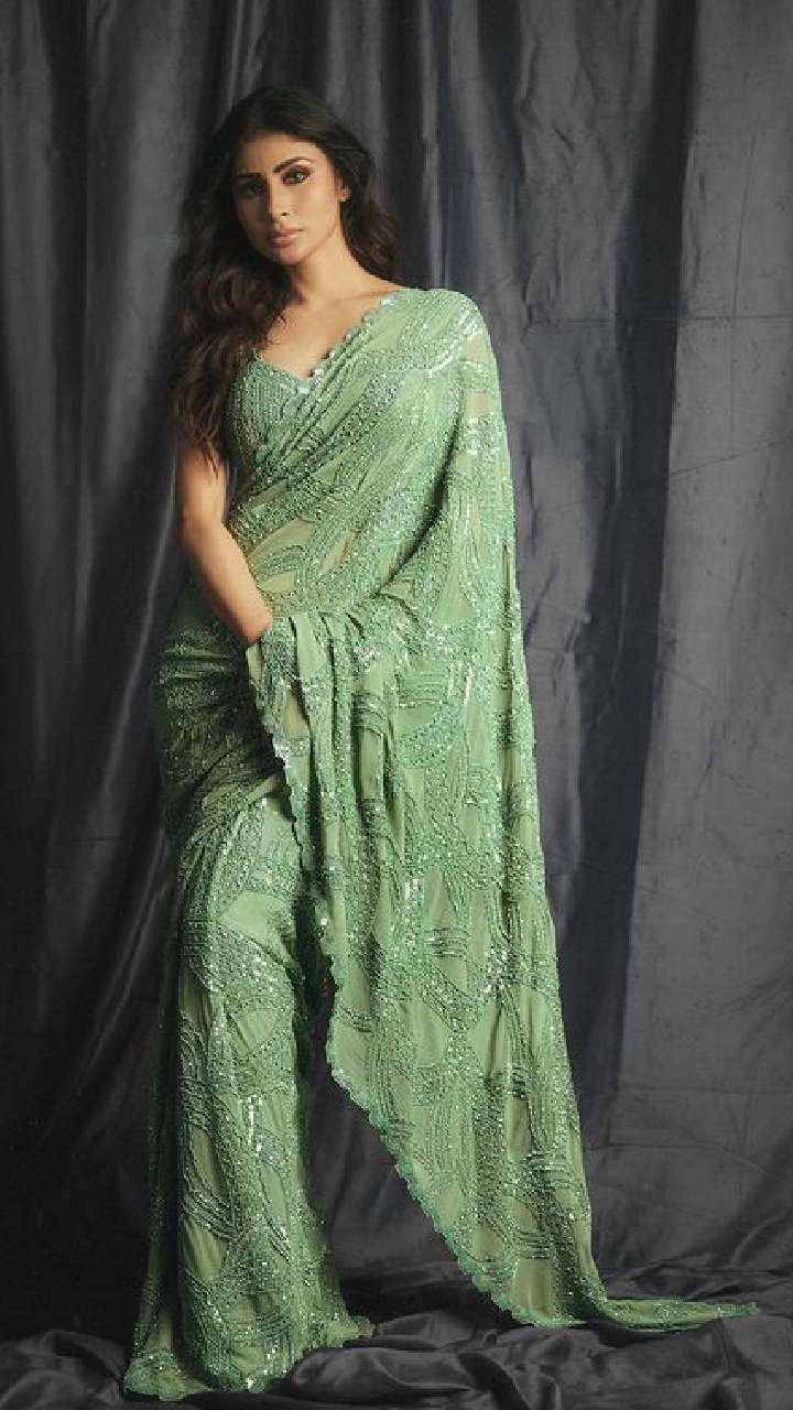 SULAXNA 1 SOFT SILK SAREE