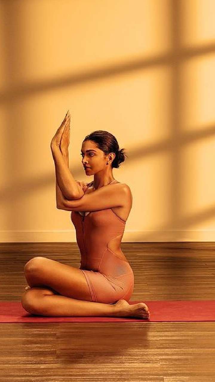 Deepika Padukone asks fans to guess the name of a yoga pose, Alia Bhatt  gets it right | Bollywood News - The Indian Express