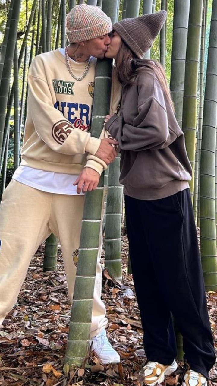 Justin Beiber Wishes Wife Hailey Bieber With A Kiss And Vacation In Japan