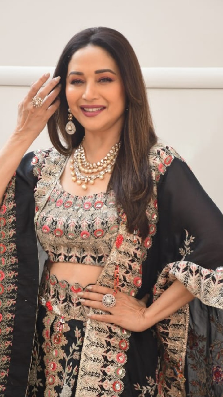 Madhuri Dixit Glows Differently On The Sets Of Jhalak Dhikla Jaa
