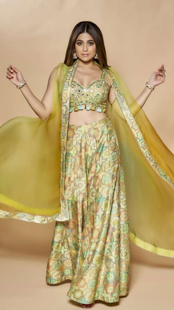 Dress Shops Online Powder Blue Georgette Saree With Embroidered Pants  |SARV147642