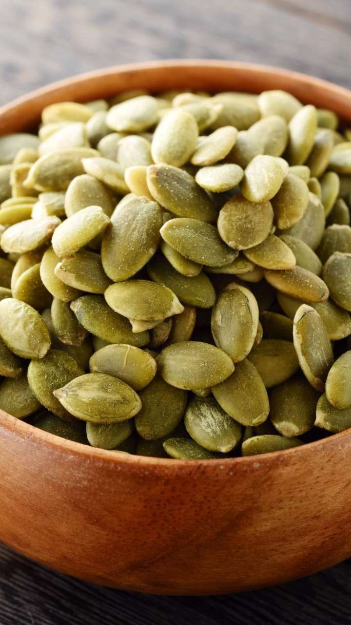 5 Best Ways To Use Pumpkin Seeds For Weight Loss Weight Loss Tips