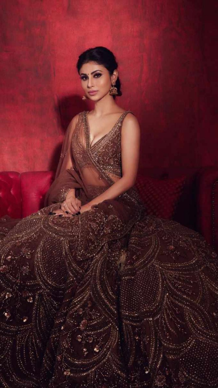 Shop Mouni Roy Black and Grey Embroidered Work Designer Classic Lehenga  Choli Online