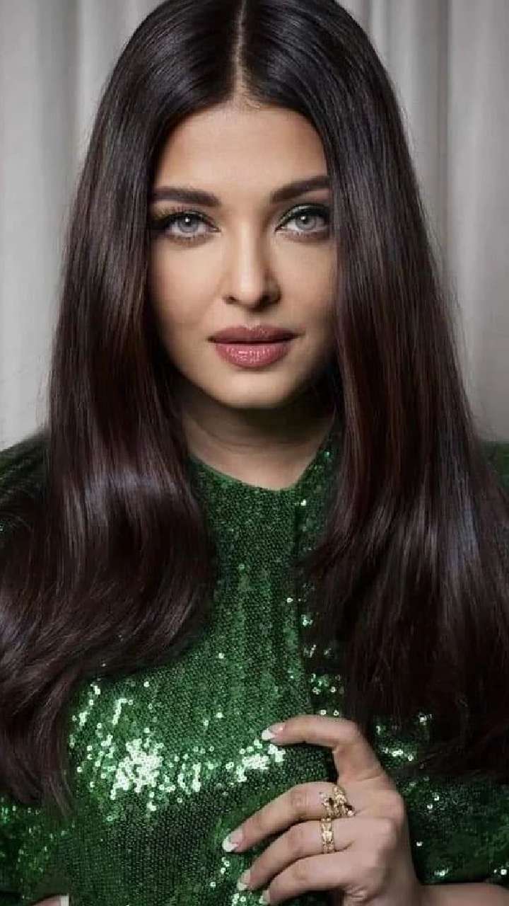 Discover More Than 136 Aishwarya Rai Bun Hairstyle Best Vn 