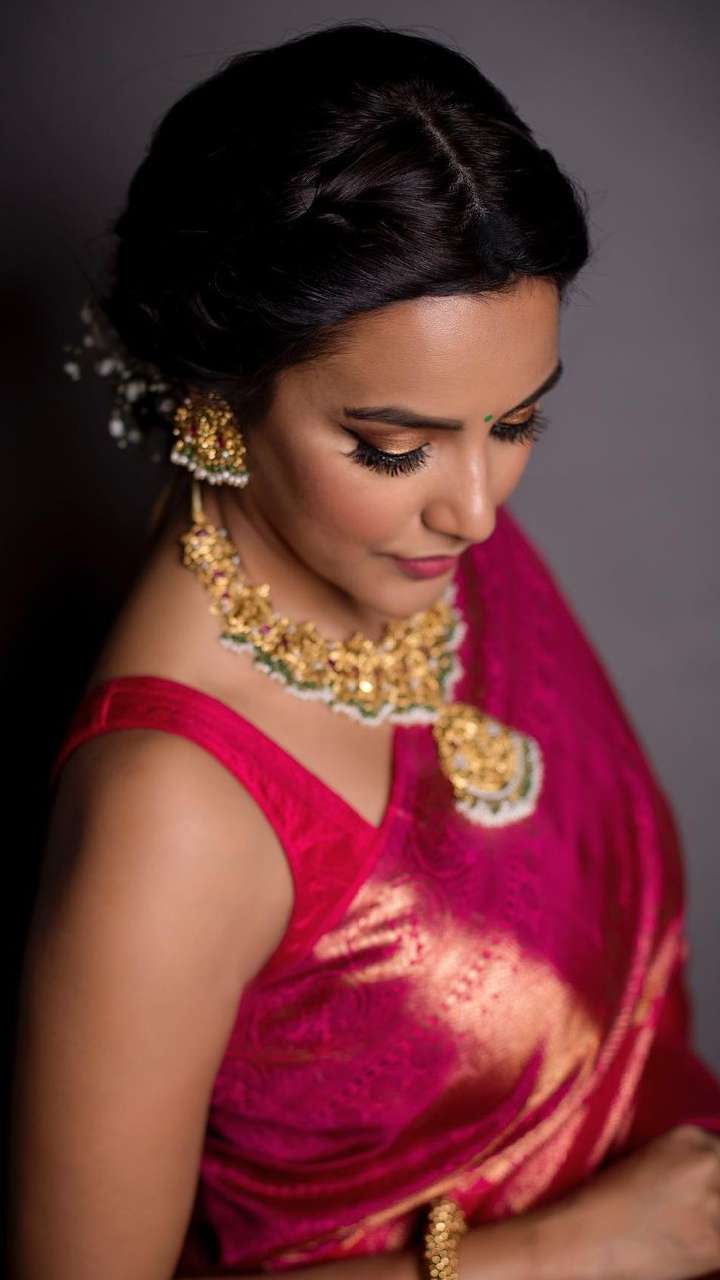 hot-actress-priya-anand-in-half-saree | Actress priya, Beautiful indian  actress, Anand