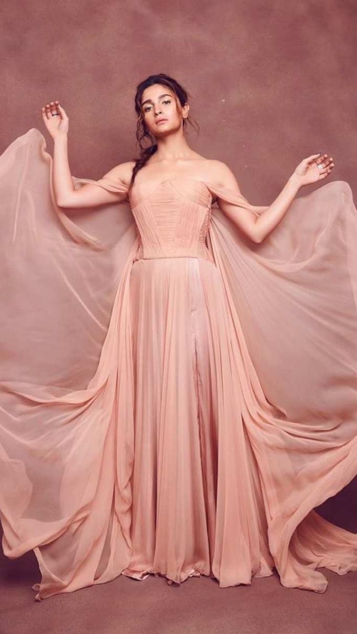 Alia Bhatt: Check Out The Diva’s “Fairy Moment” In Peachy Gown