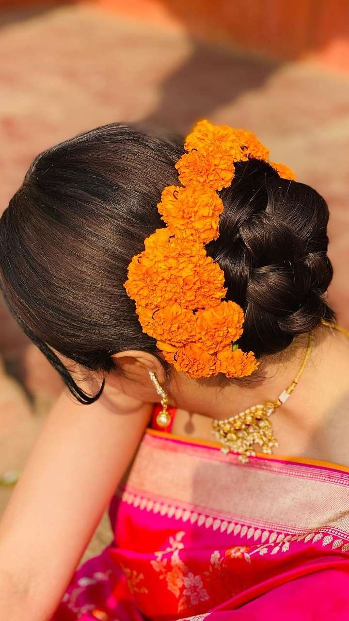 Latest Gajra Bun Hairstyles for South Indian Brides | Bridal hair buns,  Bridal hairstyle indian wedding, Indian wedding hairstyles