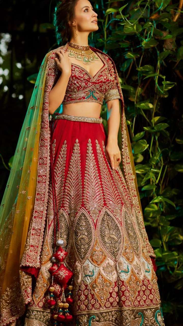 Destination wedding style guide: Here's what brides can wear | Vogue India