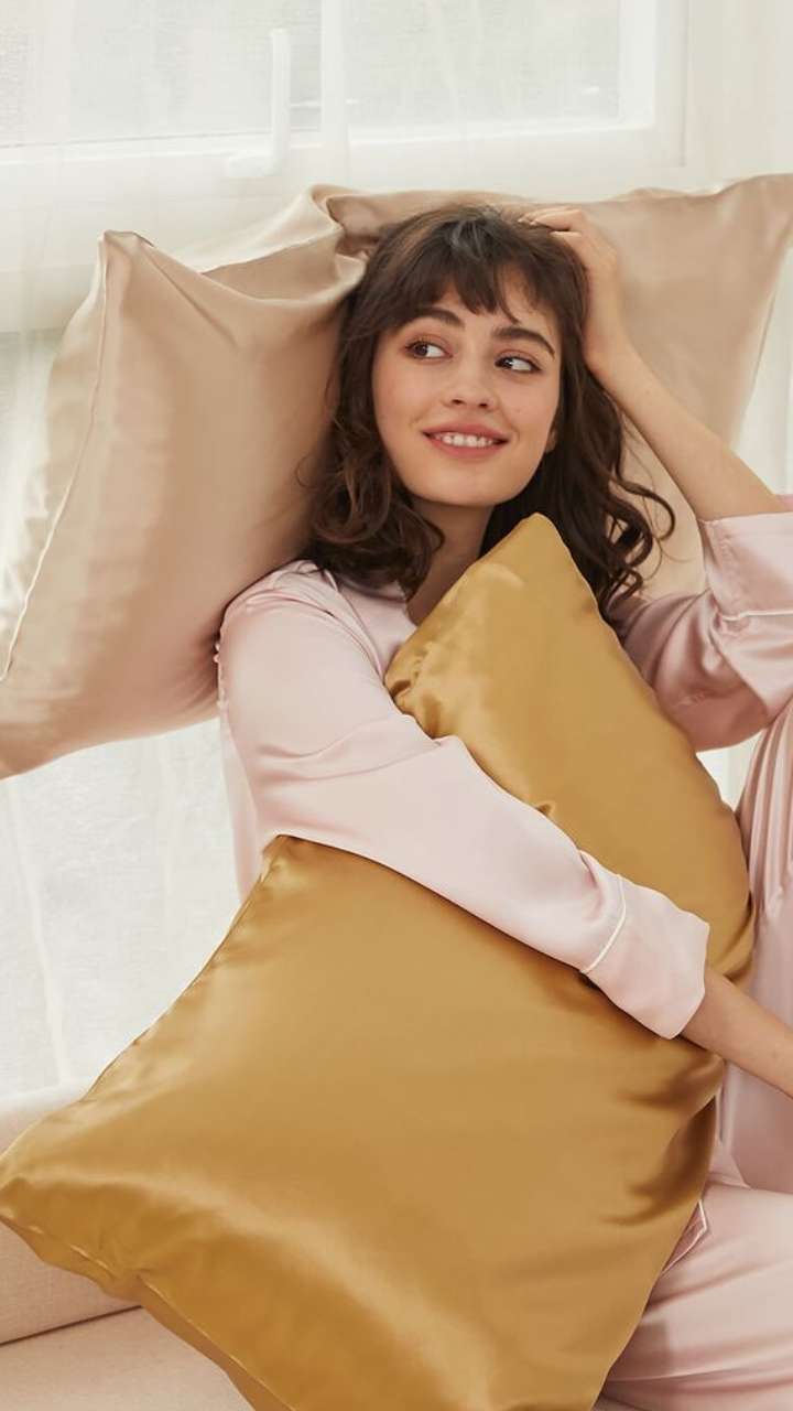 Hair Care Secret 5 Reasons To Sleep On A Silk Pillowcase