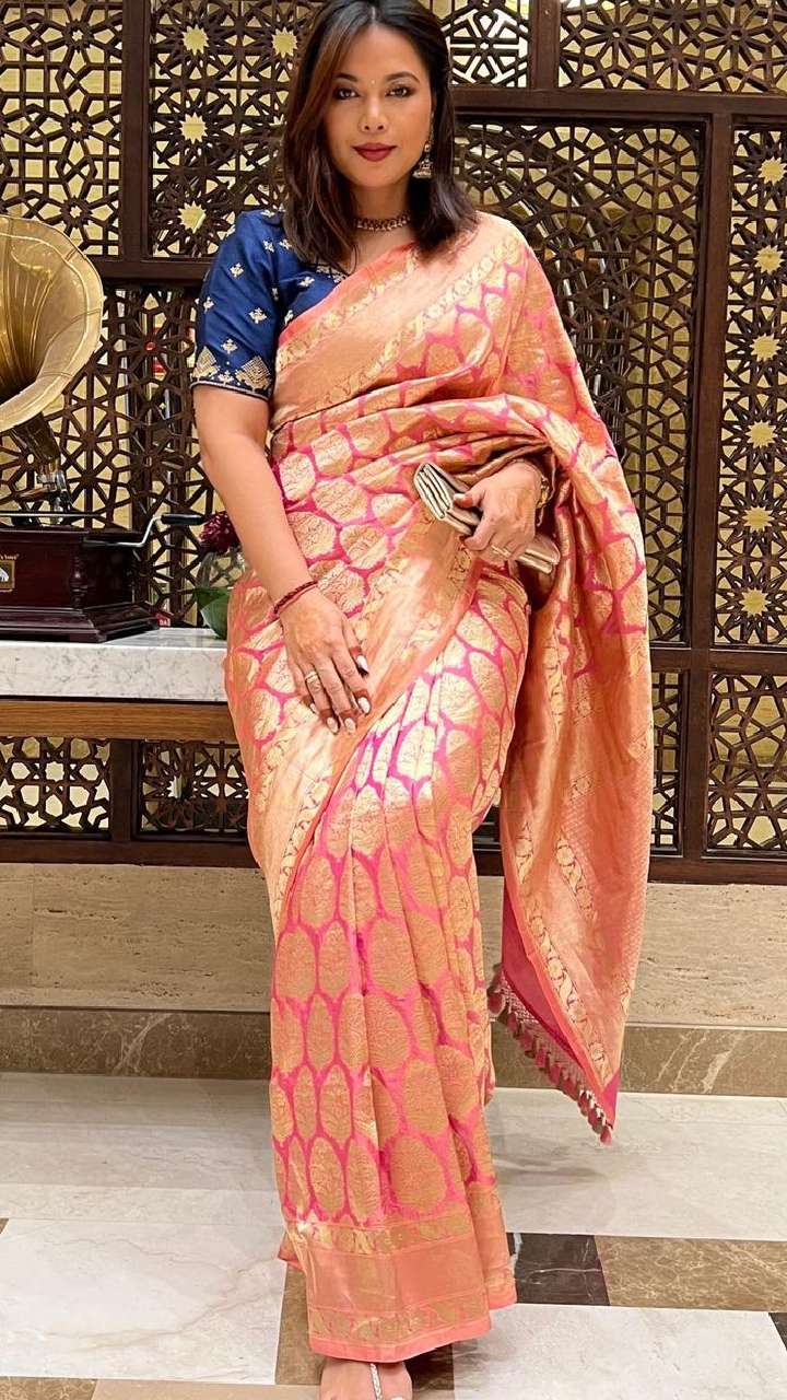 Soft Lichi Silk Saree at Rs 499/piece | सॉफ्ट सिल्क साड़ी in Surat | ID:  23490441697