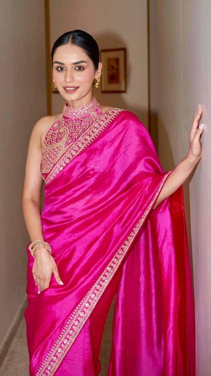 Manushi Chillar's Blush Pink Saree is Draped to Pure Pastel