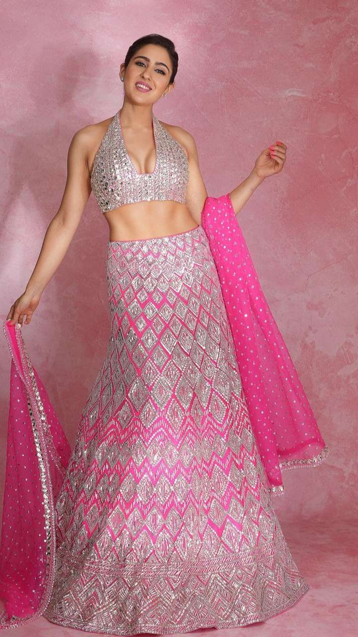 Sara Ali Khan Turns Herself Into Indian Barbie! Take A Look