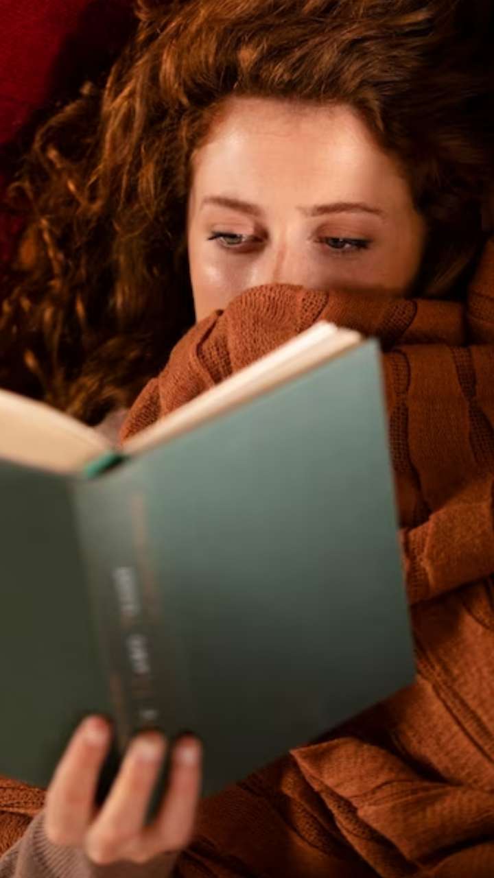 Top 8 Relaxing Books To Read For Good Night Sleep