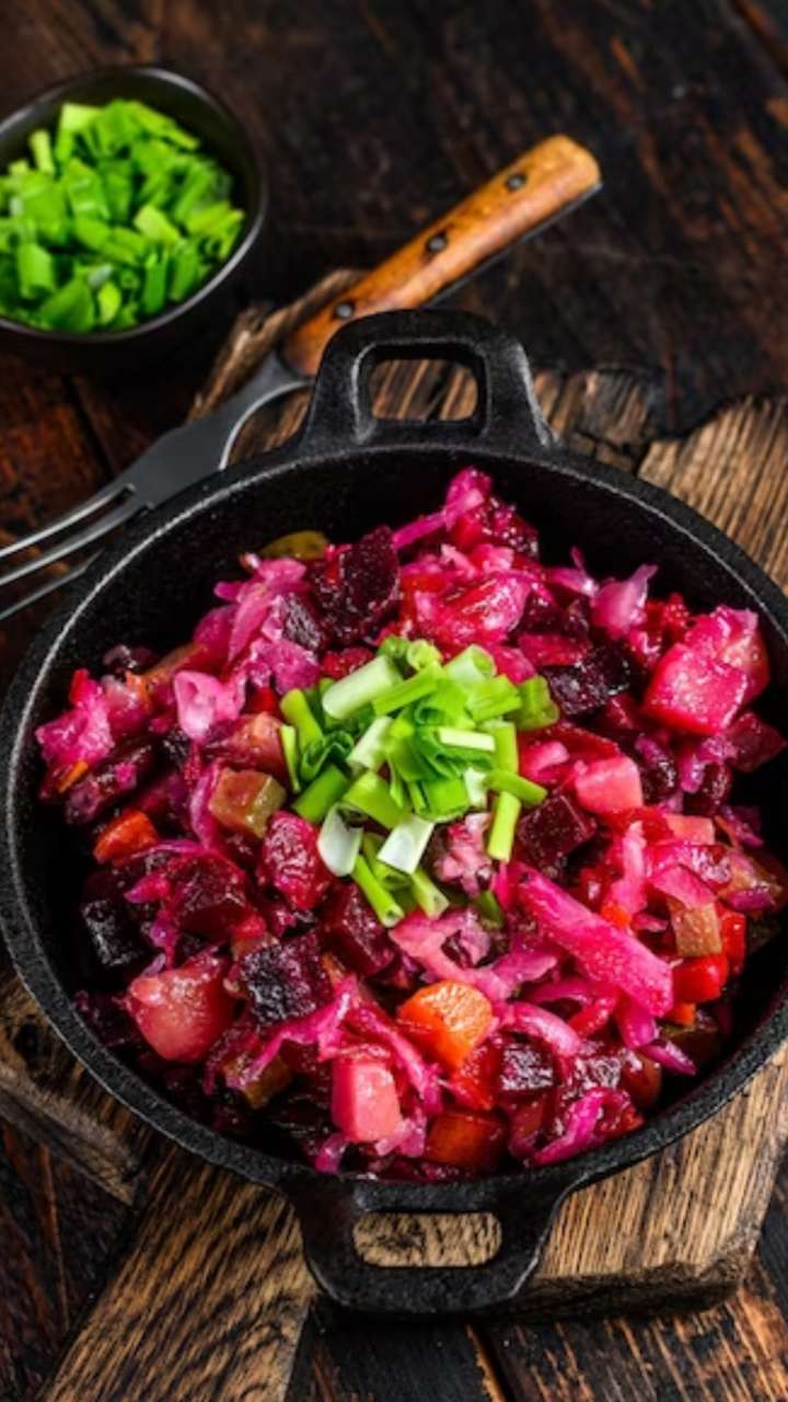 Top 8 Benefits Of Eating Beetroot Salad For Weight Loss In Winter
