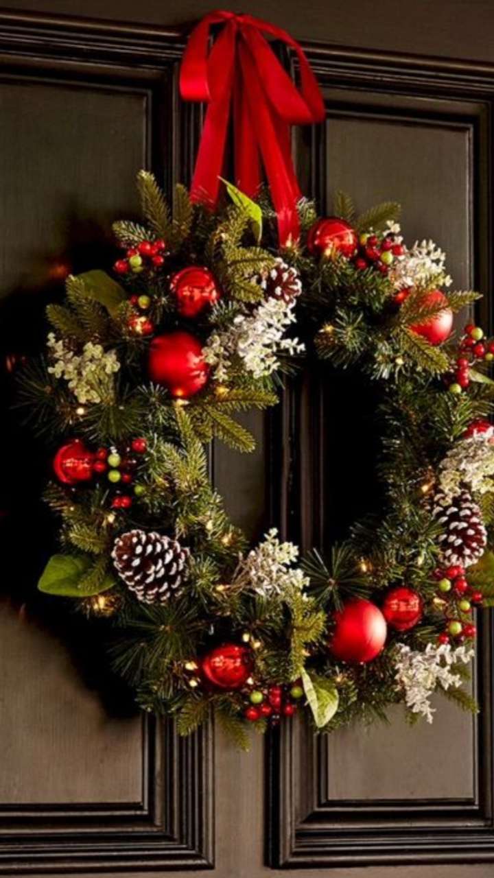 DIY Ideas To Decorate Your Home For Christmas Eve