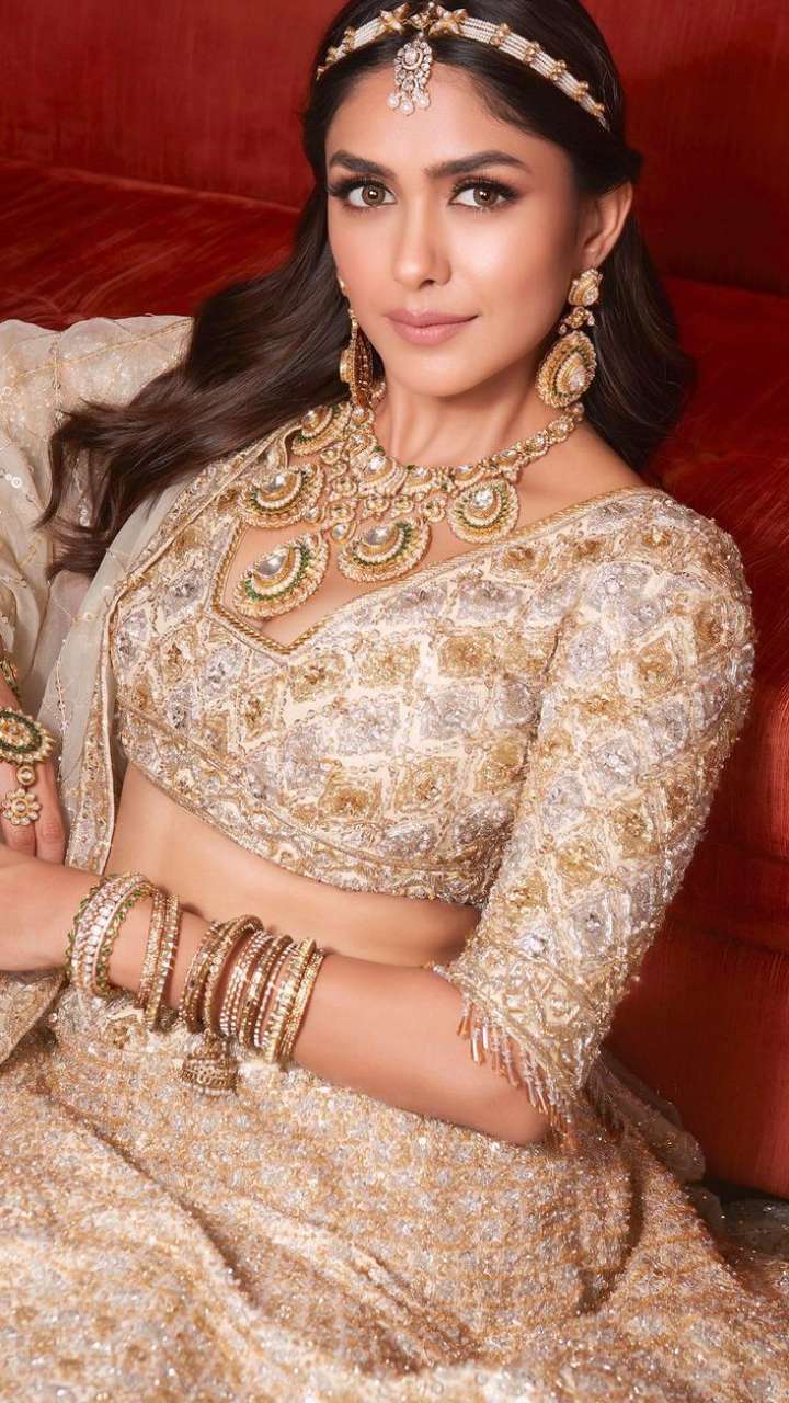 10 best bridal hairstyles inspired by Bollywood divas - AMP | Times of India