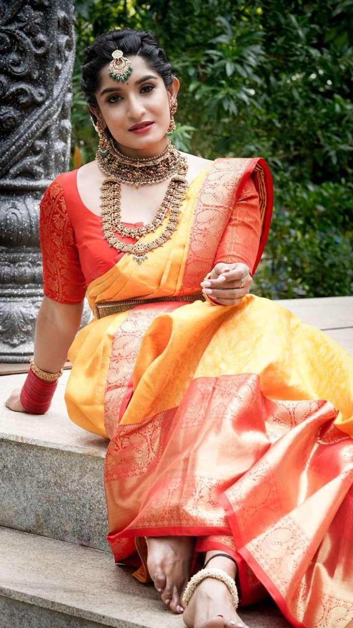 Pongal collection | Kadhi blended tissue sarees | Apavaranam| 9 January  2024 - YouTube
