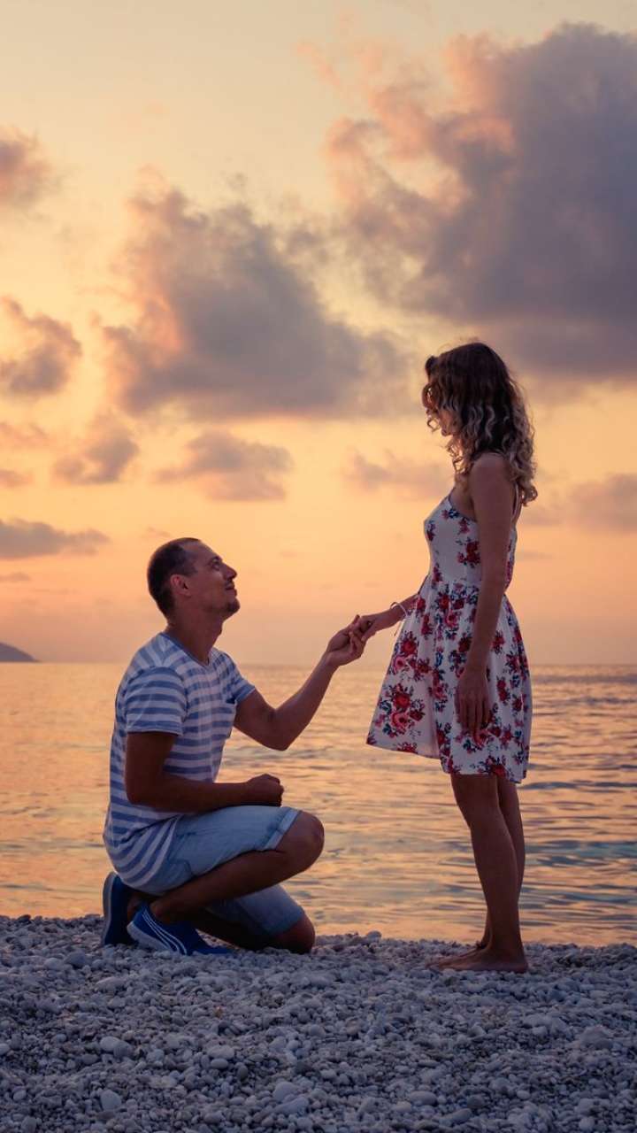 Propose Day 2024 Romantic Ways To Plan A Dreamy Proposal For Your Shy   4 1707366166 